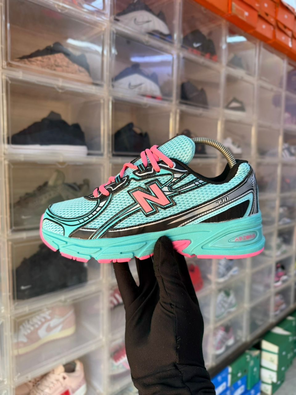 New Balance 740 Mint Pink