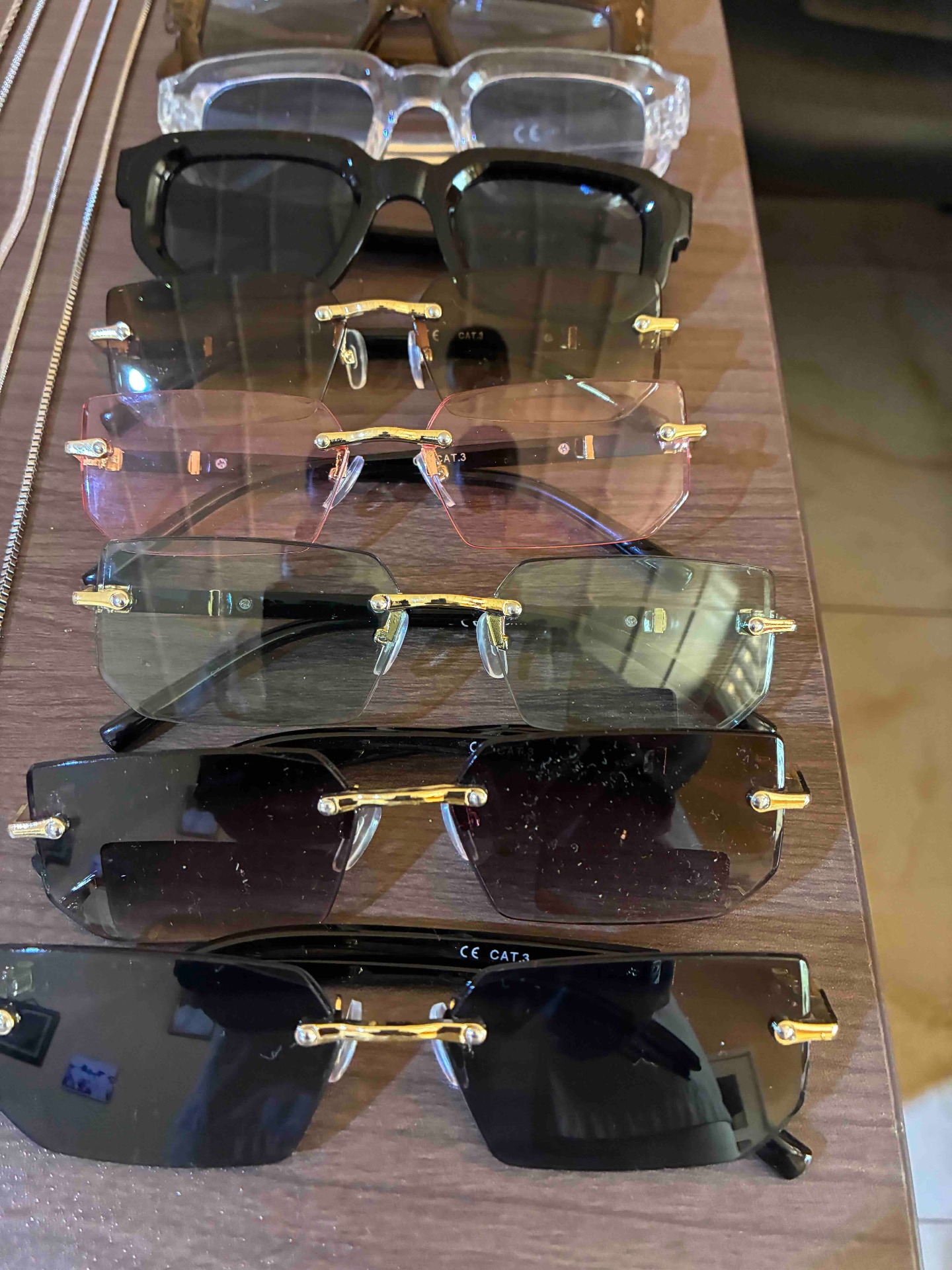 Lunettes rimless monture dorée